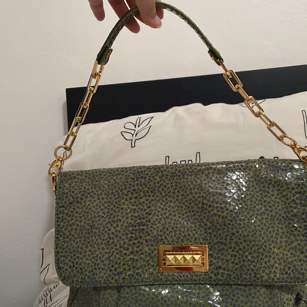 Chic Handbag - image 2